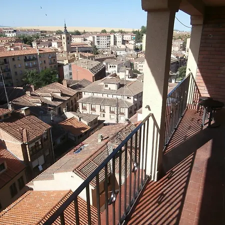 Balcon Del Acueducto 公寓